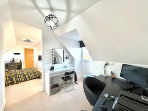 Photo 15- click for photo gallery